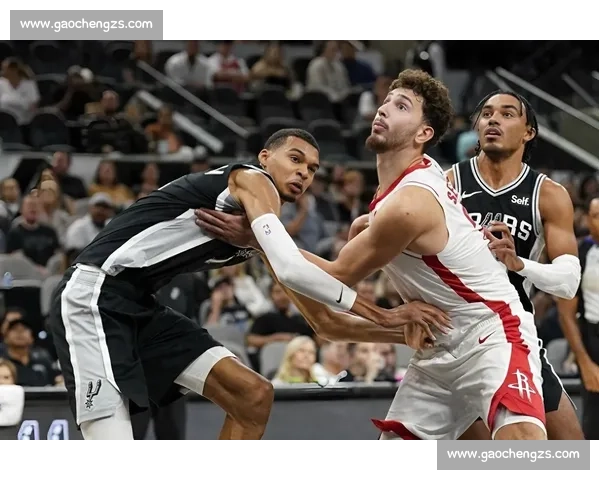 马刺雷霆第六场生死对决老将经验与青春风暴正面碰撞季后赛关键夜书写命运篇章